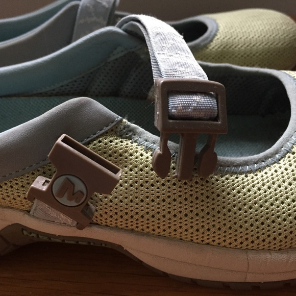 Merrell Shoes - Picture 7 of 8